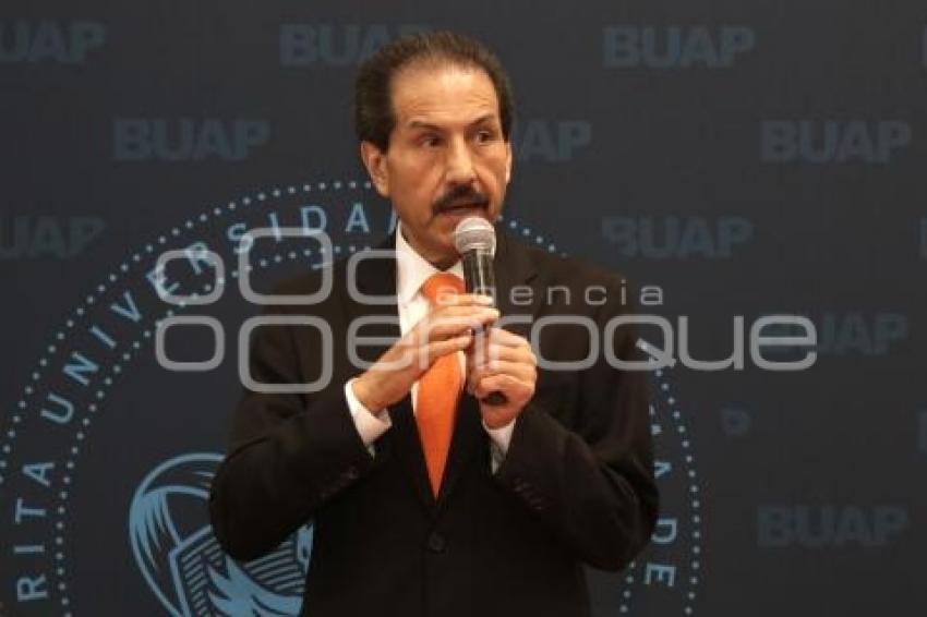 BUAP . ALFONSO ESPARZA ORTIZ