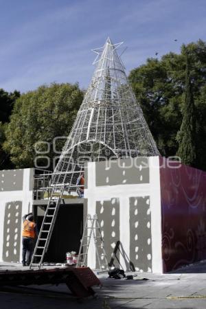 ÁRBOL NAVIDEÑO