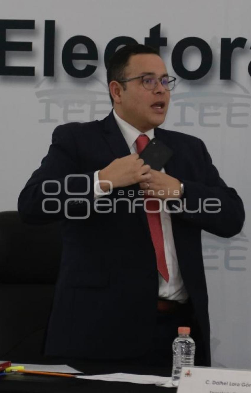 SESIÓN EXTRAORDINARIA IEE