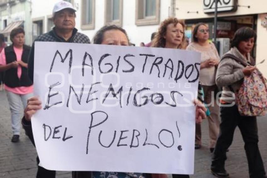 MANIFESTACIÓN CONTRA RATIFICACIÓN DE LA GUBERNATURA