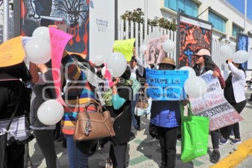 MANIFESTACIÓN FEMINICIDIO