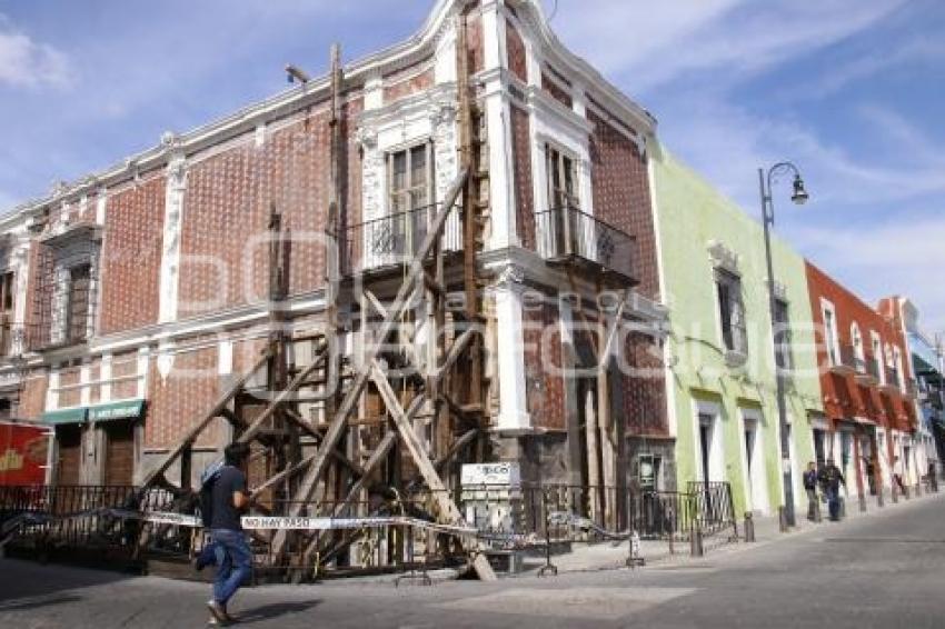 RETIRO DE SOPORTES . EDIFICIOS DAÑADOS