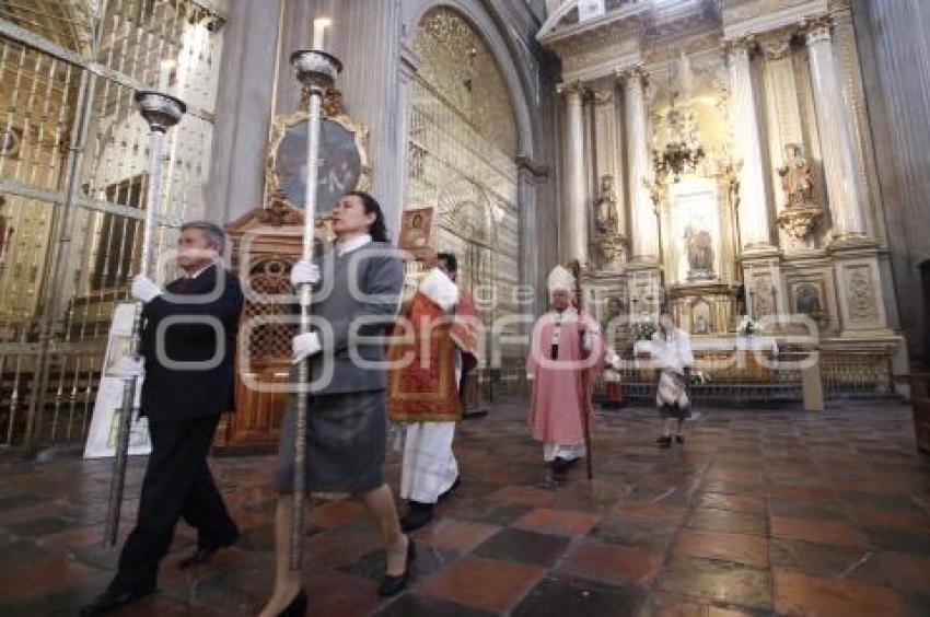 MISA DOMINICAL . CATEDRAL