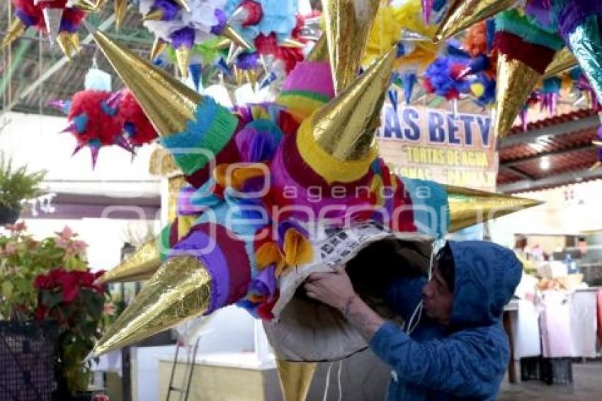 ELABORACIÓN DE PIÑATAS