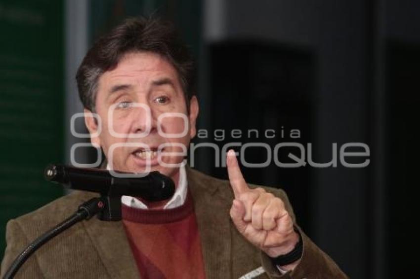 EXPOSICIÓN MIRADAS ENTRETEJIDAS