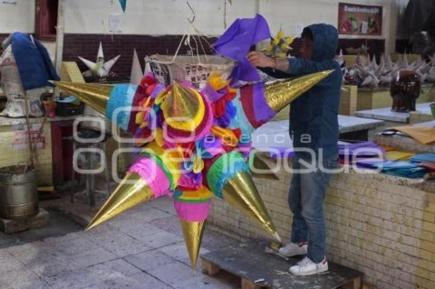 ELABORACIÓN DE PIÑATAS