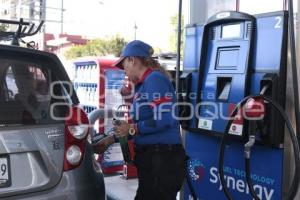 GASOLINERA . ECONOMÍA