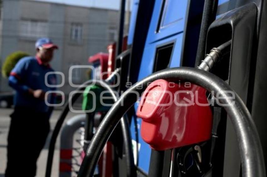 GASOLINERA . ECONOMÍA