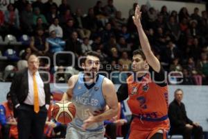 BASQUETBOL . ANGELES VS CORRECAMINOS