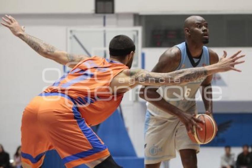 BASQUETBOL . ANGELES VS CORRECAMINOS