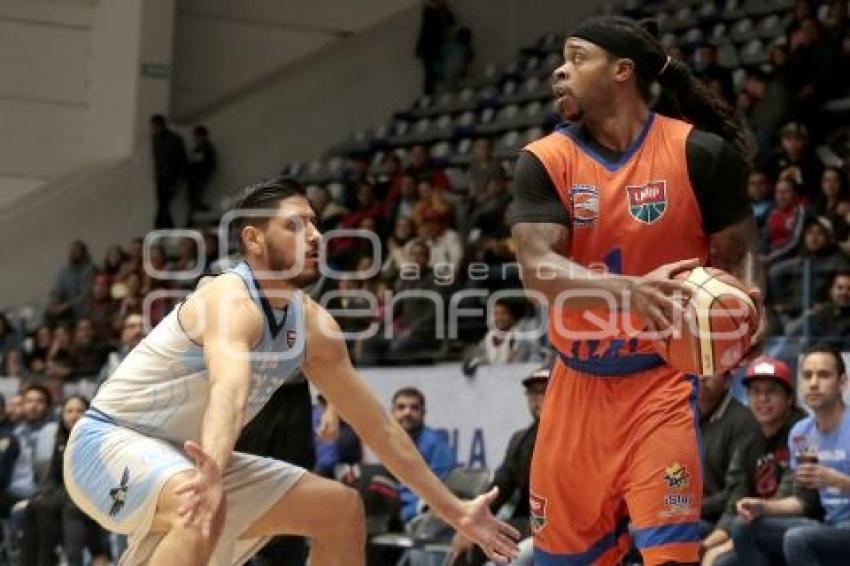 BASQUETBOL . ANGELES VS CORRECAMINOS