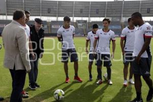 REFUERZOS LOBOS BUAP