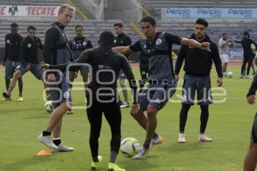 ENTRENAMIENTO LOBOS BUAP