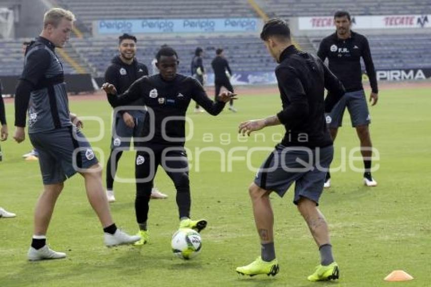 ENTRENAMIENTO LOBOS BUAP