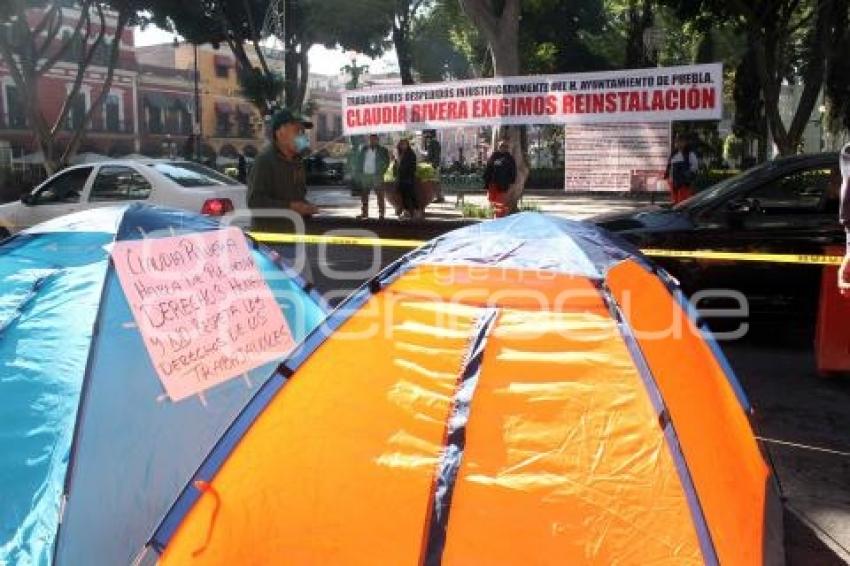 PLANTÓN DESPEDIDOS AYUNTAMIENTO