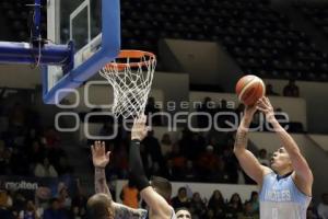 BASQUETBOL . ANGELES VS CAPITANES