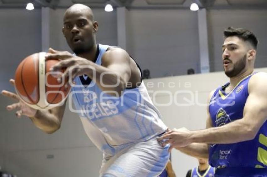 BASQUETBOL . ANGELES VS CAPITANES