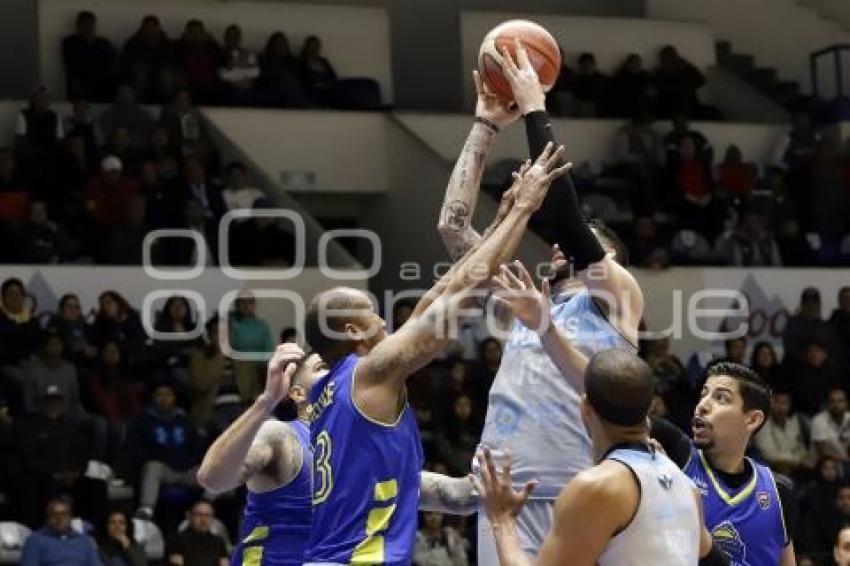 BASQUETBOL . ANGELES VS CAPITANES