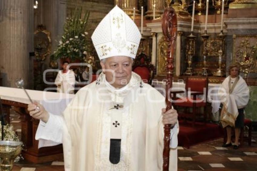 MISA DOMINICAL . CATEDRAL