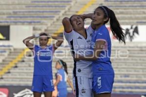 FUTBOL FEMENIL . LOBOS VS CRUZ AZUL