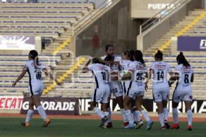 FUTBOL FEMENIL . LOBOS VS CRUZ AZUL