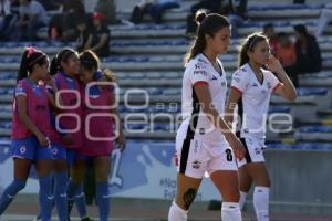 FUTBOL FEMENIL . LOBOS VS CRUZ AZUL