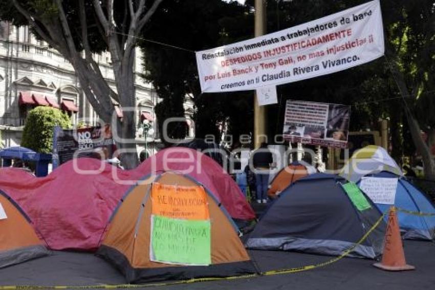 PLANTÓN DESPEDIDOS AYUNTAMIENTO