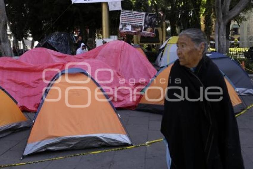 PLANTÓN DESPEDIDOS AYUNTAMIENTO