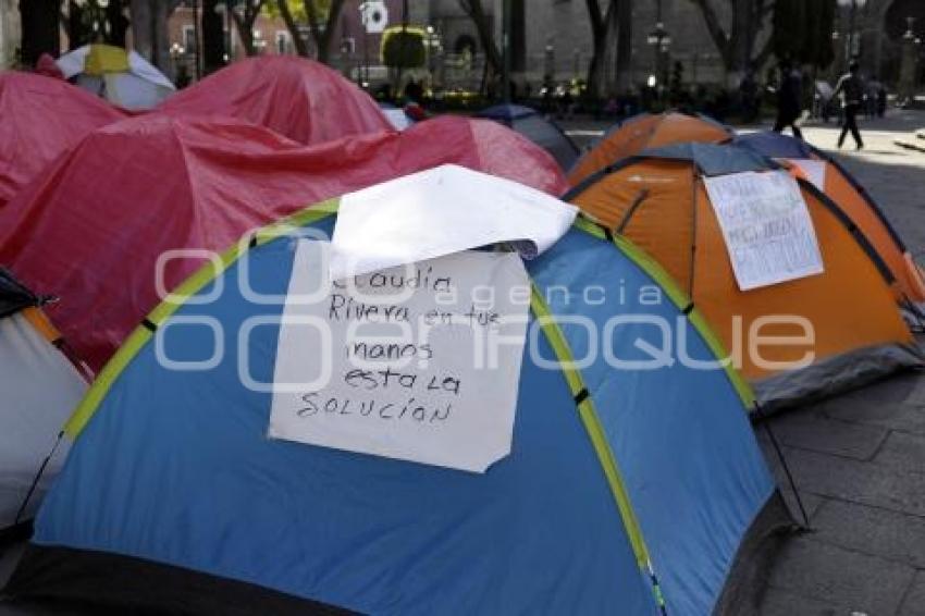 PLANTÓN DESPEDIDOS AYUNTAMIENTO