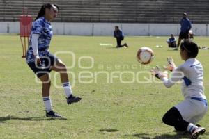 CLUB PUEBLA FEMENIL