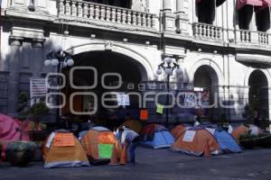 PLANTÓN DESPEDIDOS AYUNTAMIENTO