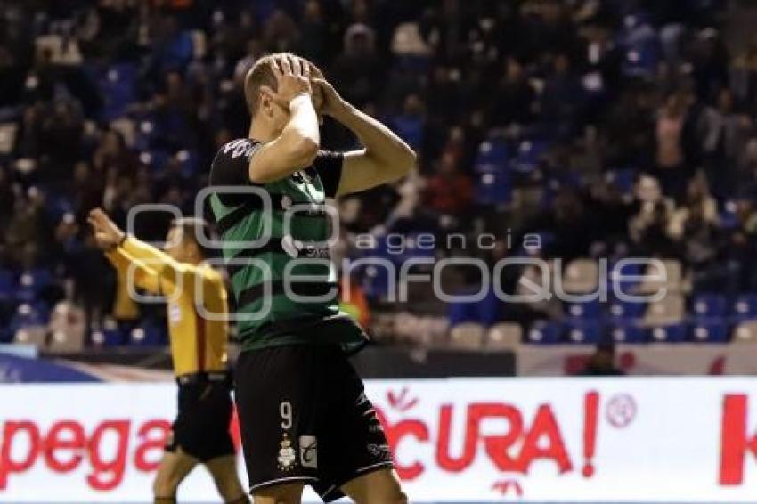 FÚTBOL . CLUB PUEBLA VS SANTOS