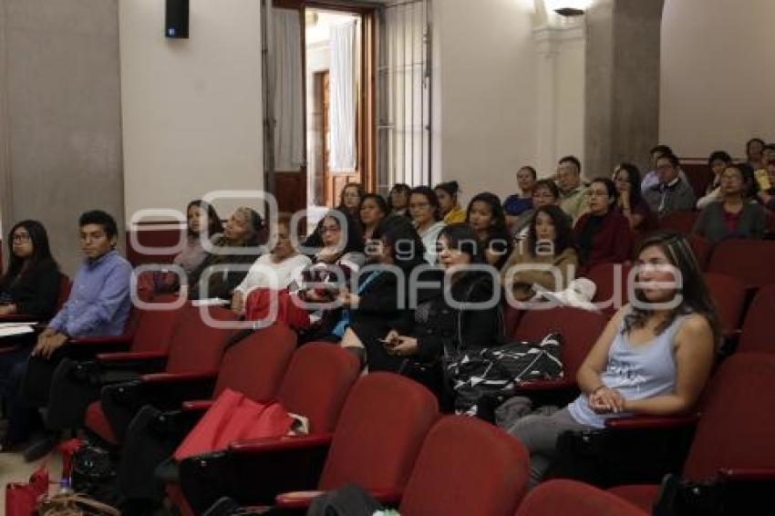 BUAP . FORO INTERNACIONAL DE MUJERES