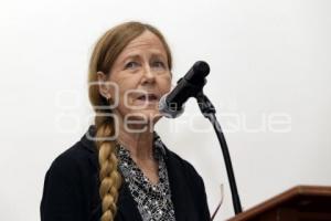 BUAP . FORO INTERNACIONAL DE MUJERES