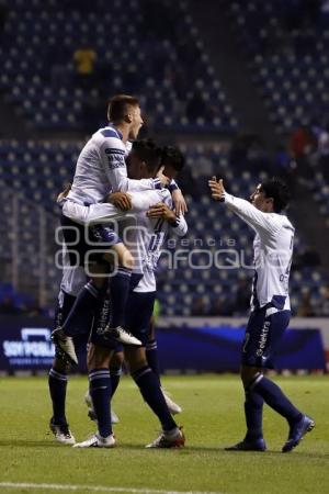 FÚTBOL . CLUB PUEBLA VS SANTOS