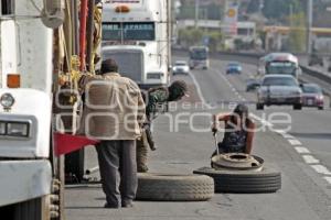 AUTOPISTA . TALACHERÍA