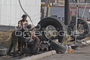 AUTOPISTA . TALACHERÍA