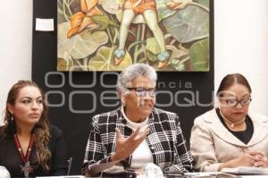 RED PLURAL DE MUJERES
