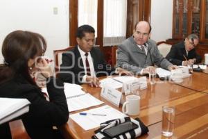 CONGRESO . COMISIÓN INSTRUCTORA