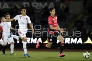 COPA MX . LOBOS VS TIBURONES