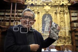 LIBRO JOSÉ LAZCARRO