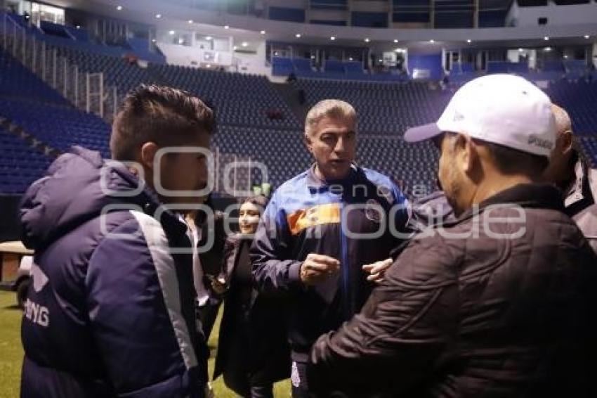 FUTBOL . CLUB PUEBLA VS NECAXA