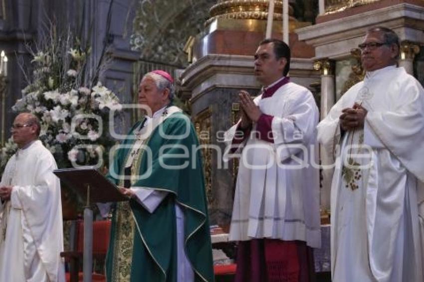 MISA DOMINICAL . CATEDRAL