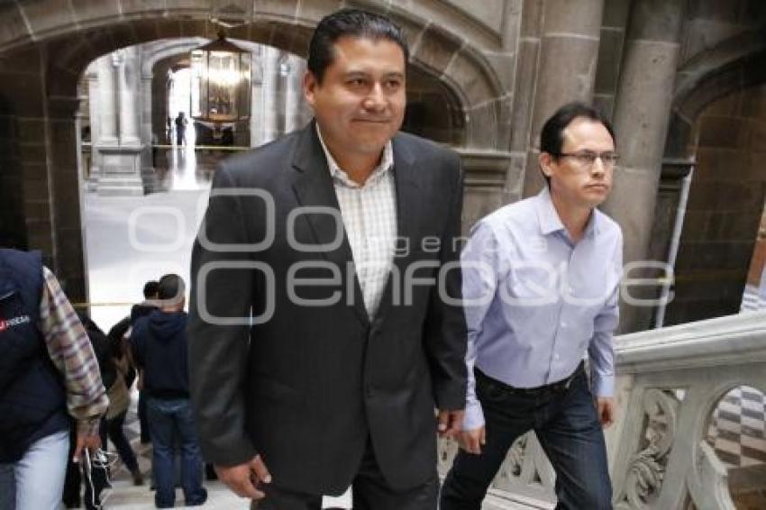 RAÚL CORONA FLORES