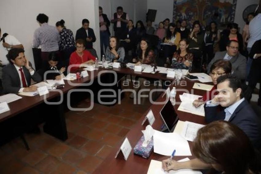 REUNIÓN COMISIONES UNIDAS