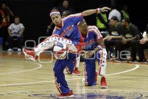 THE HARLEM GLOBETROTTERS