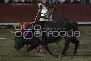 TOROS . MICHEL LAGRAVERE