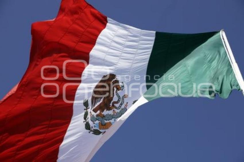 DÍA DE LA BANDERA