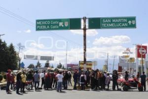 BLOQUEO . SAN MARTÍN