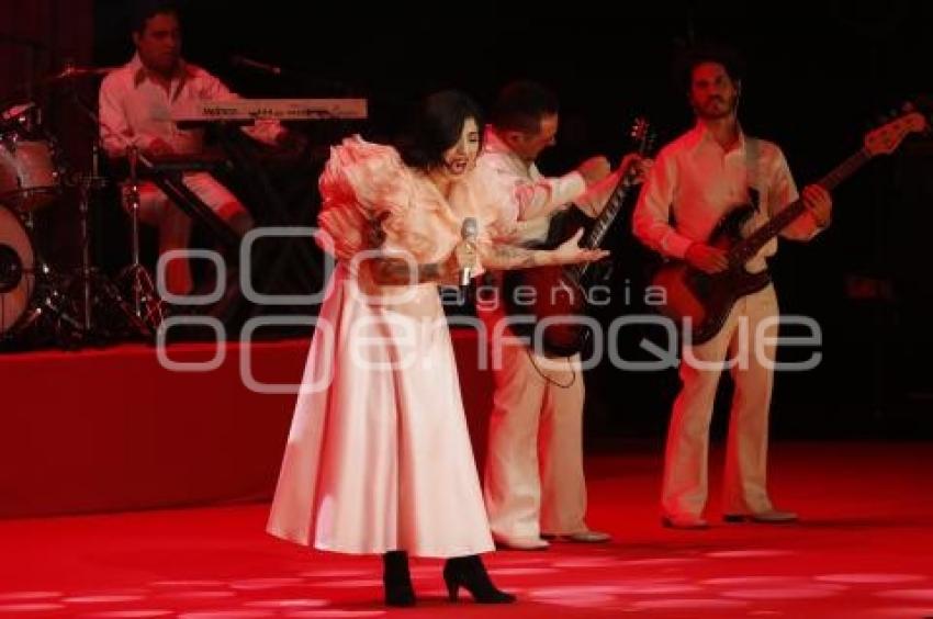 CONCIERTO . MON LAFERTE